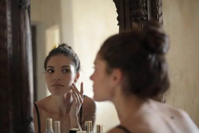 aily routine regenerative skincare mirror check